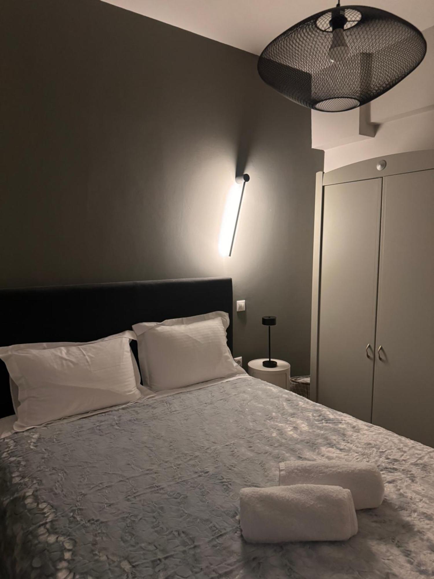Alexander Luxury Sea Apartments Néa Khilí Eksteriør bilde